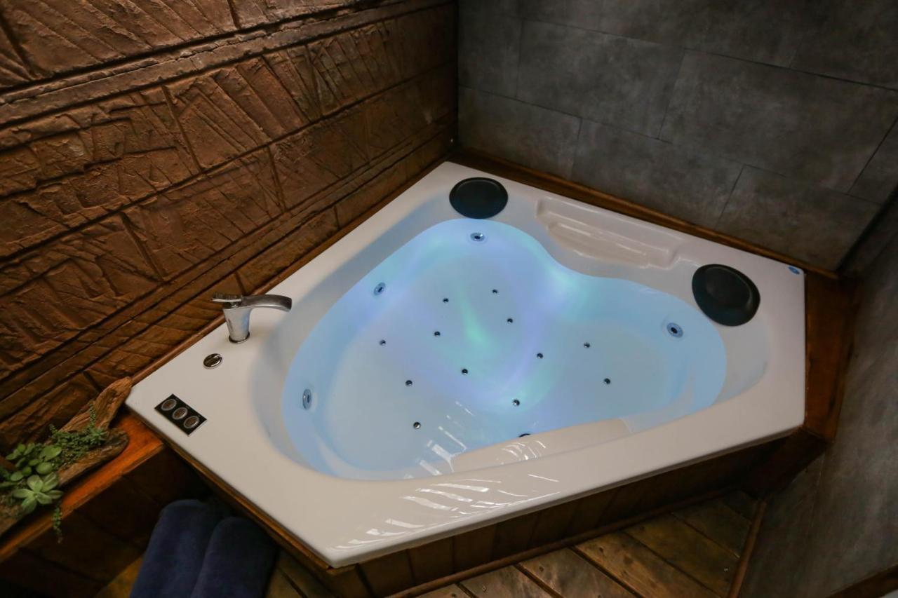Casa Suculenta ,Monteverde Con Jacuzzi Privado Y Lavanderia Exterior photo